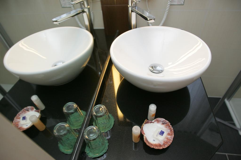 Isselhorster Landhaus ギュータースロー 部屋 写真